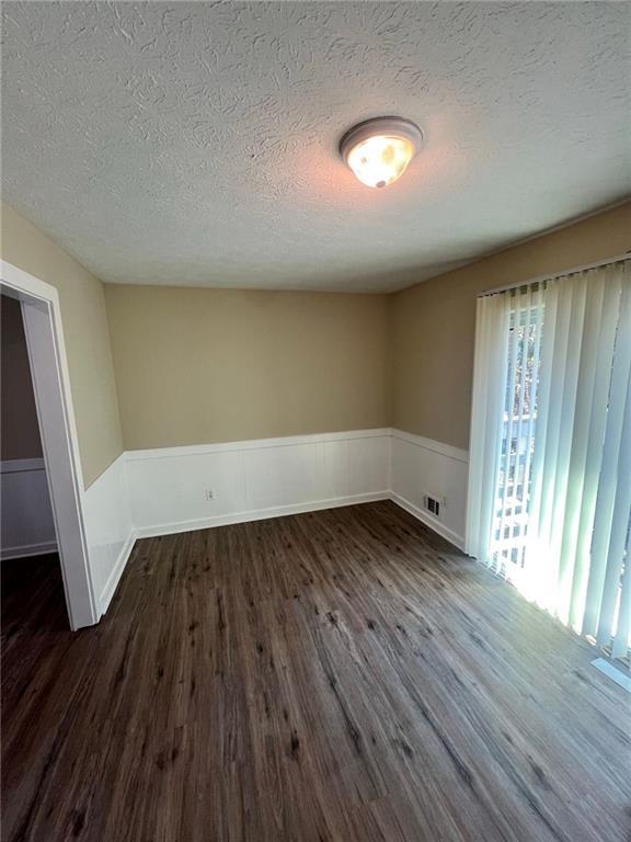 Foto del edificio - 1961 Pine Dr SW