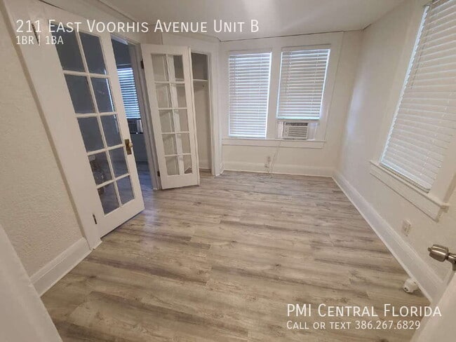 Building Photo - 211 E Voorhis Ave