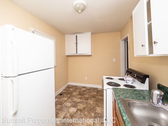 Building Photo - 2 br, 1 bath House - 4529 Wildwood Ave