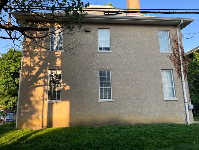 Side of property - 283 E 12th Ave