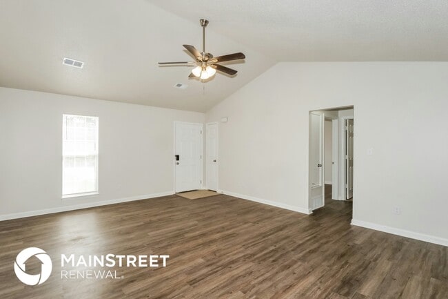 Building Photo - 1764 Dorchester Dr