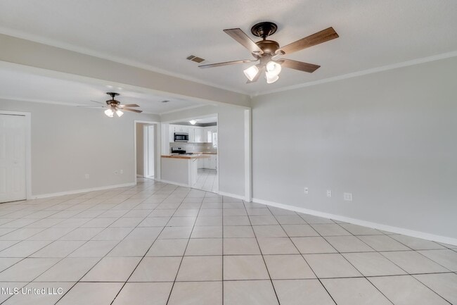 Building Photo - 1302 Parktown Dr