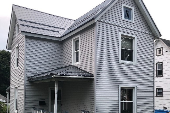 Building Photo - 14 Lincoln Ave