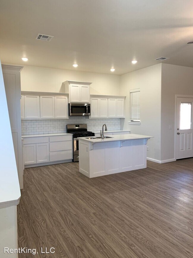 Building Photo - 3 br, 2.5 bath House - 3423 Enclave Place