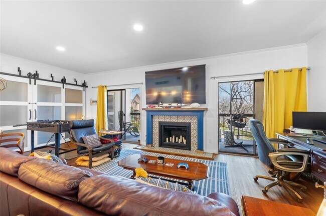 Foto del edificio - 18809 Egret Bay Blvd