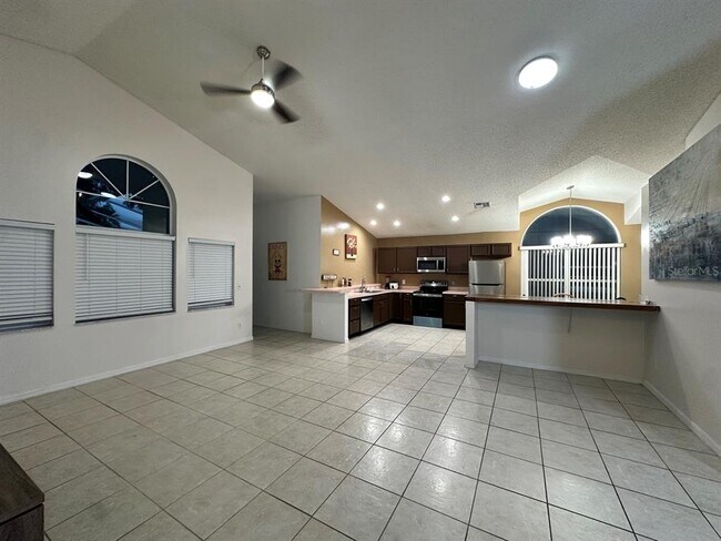 Foto del edificio - 235 Riggs Cir