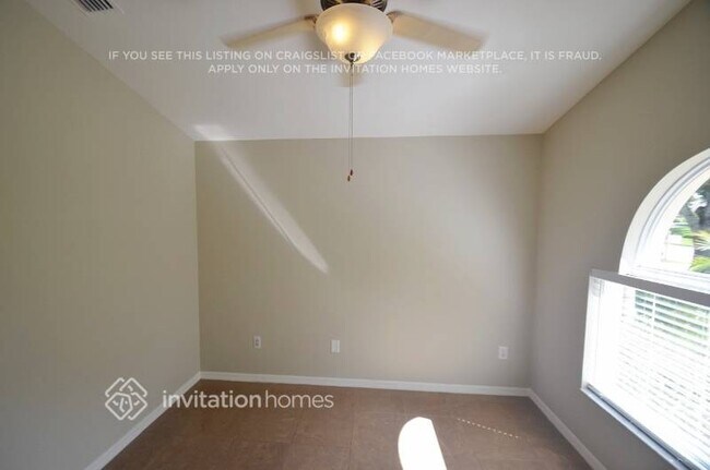 Foto del edificio - 4706 Portobello Cir