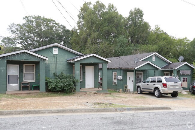 Building Photo - 4315 17th Ave