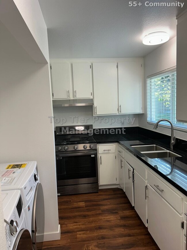 Foto del edificio - ***REMODELED Peacock Hills Community of Oceanside - 2 bed / 2 bath House*** 55+ ONLY