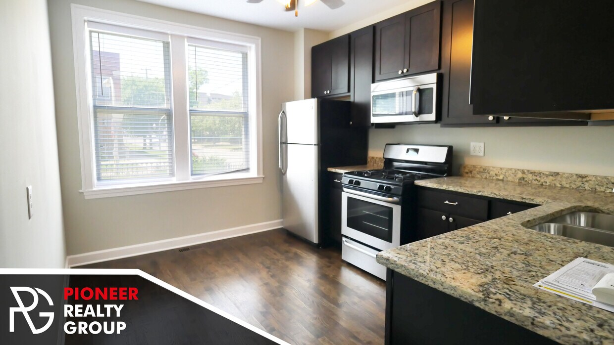 Foto principal - 2259 W Hirsch St