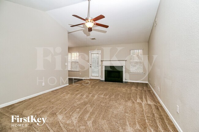 Foto del edificio - 355 Lakeside Point