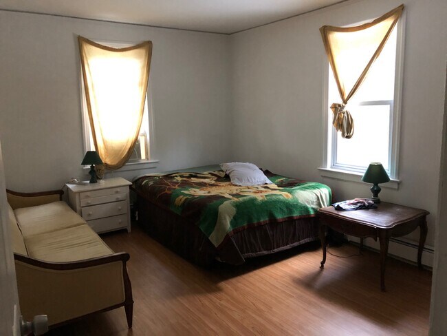 Foto del edificio - 742 Springfield Ave