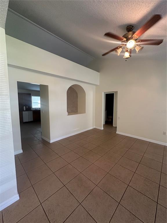 Building Photo - 7405 Willow Wisp Dr E