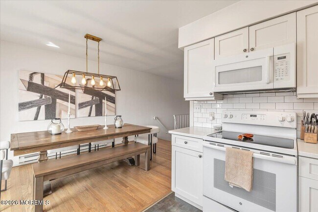 Building Photo - 910 South St