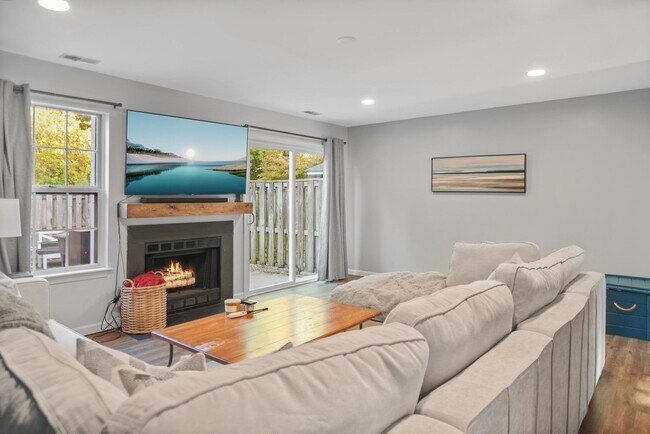 Foto del edificio - 978 Breakwater Dr