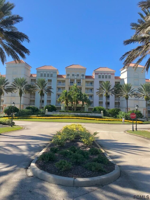 Foto principal - 102 Yacht Harbor Dr