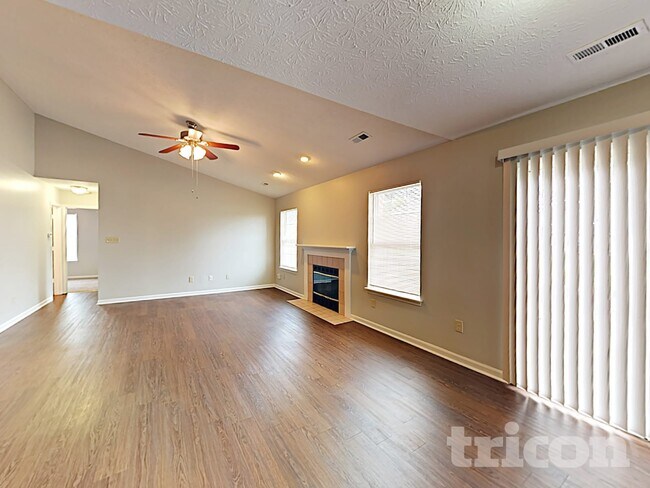 Building Photo - 4811 Oakforge Dr