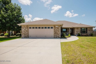 Building Photo - 4300 Bylsma Cir