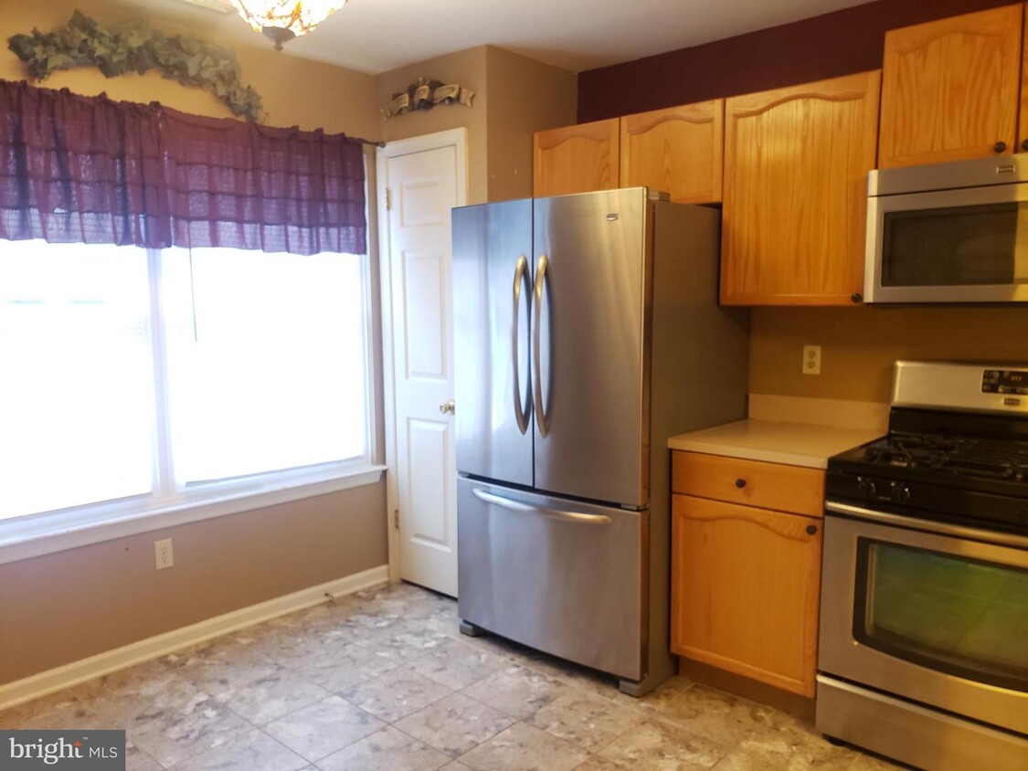 Foto principal - 635 Jefferson St