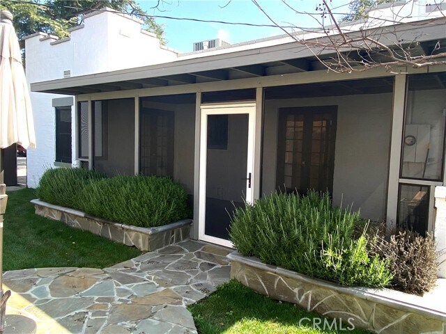 Foto del edificio - 291 N 6th Ave