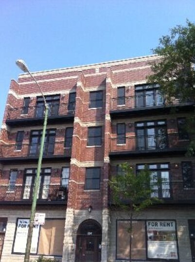 Foto del edificio - 7453 N Western Ave