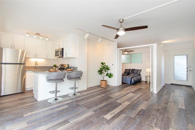 Building Photo - 3061 Pualei Cir