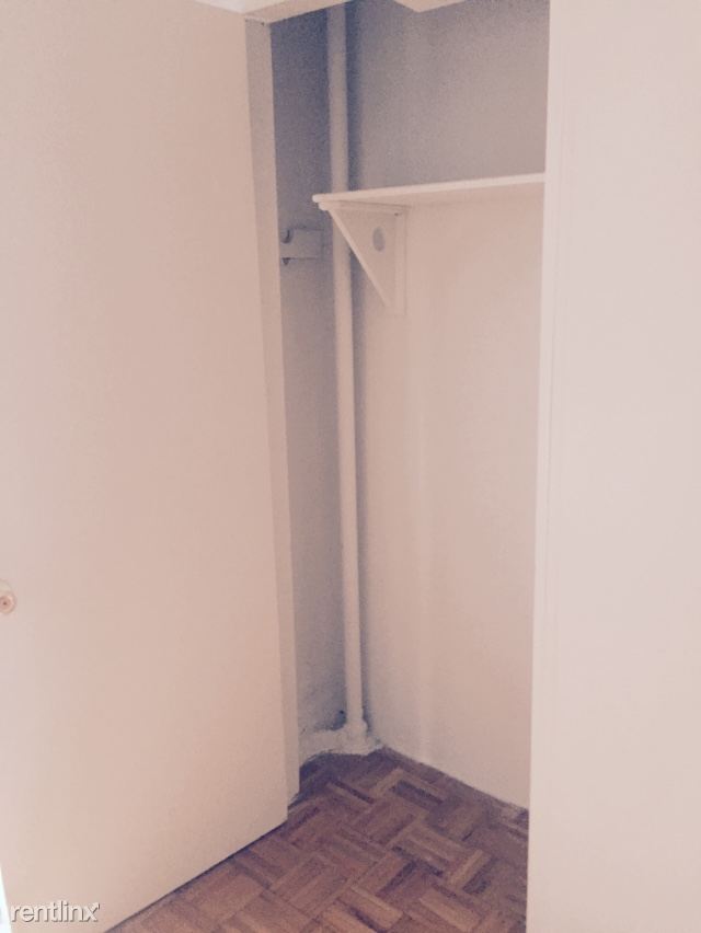 Building Photo - 2 br, 1 bath  - 245 W 13th St