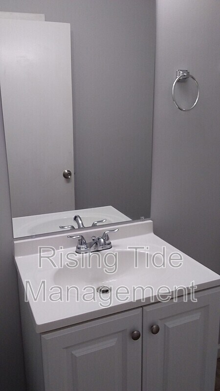 Foto del edificio - 1536 18th Pl SW