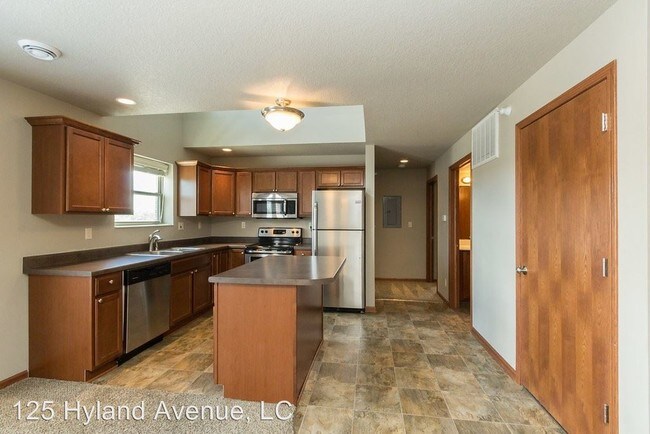 Foto del edificio - 125 N Hyland Ave