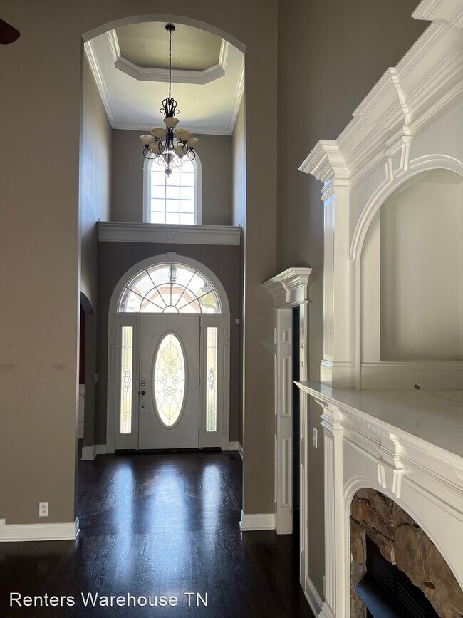 Building Photo - 4 br, 3 bath House - 2710 United Drive