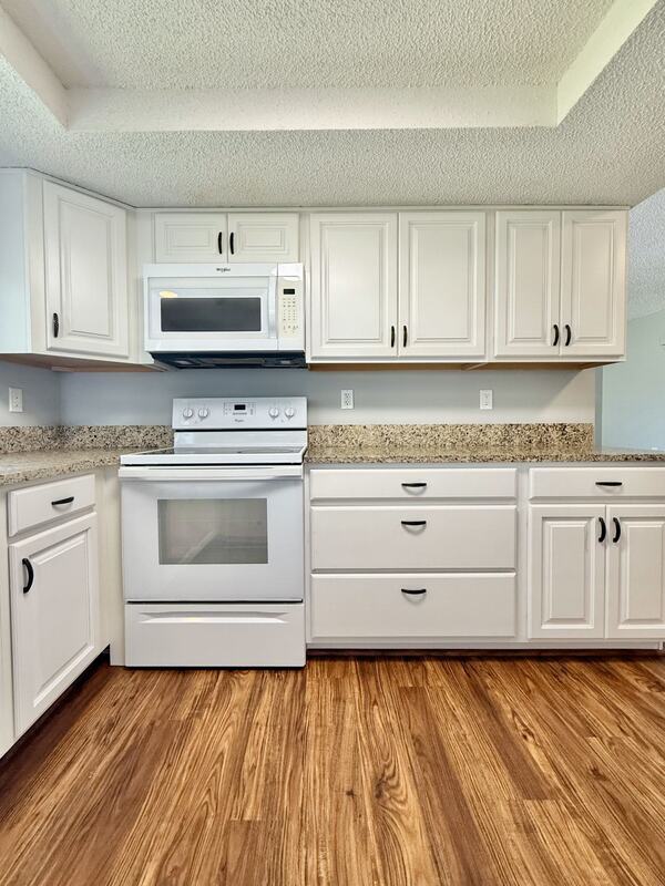 Foto del edificio - 13106 Pebble Beach Cir