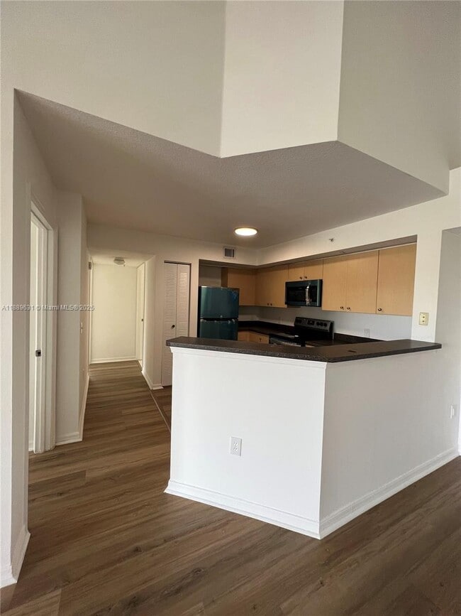 Building Photo - 4180 San Marino Blvd