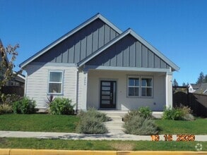 Building Photo - 3699 NE Jacob St
