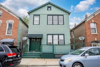 Building Photo - 1116 W 19th St