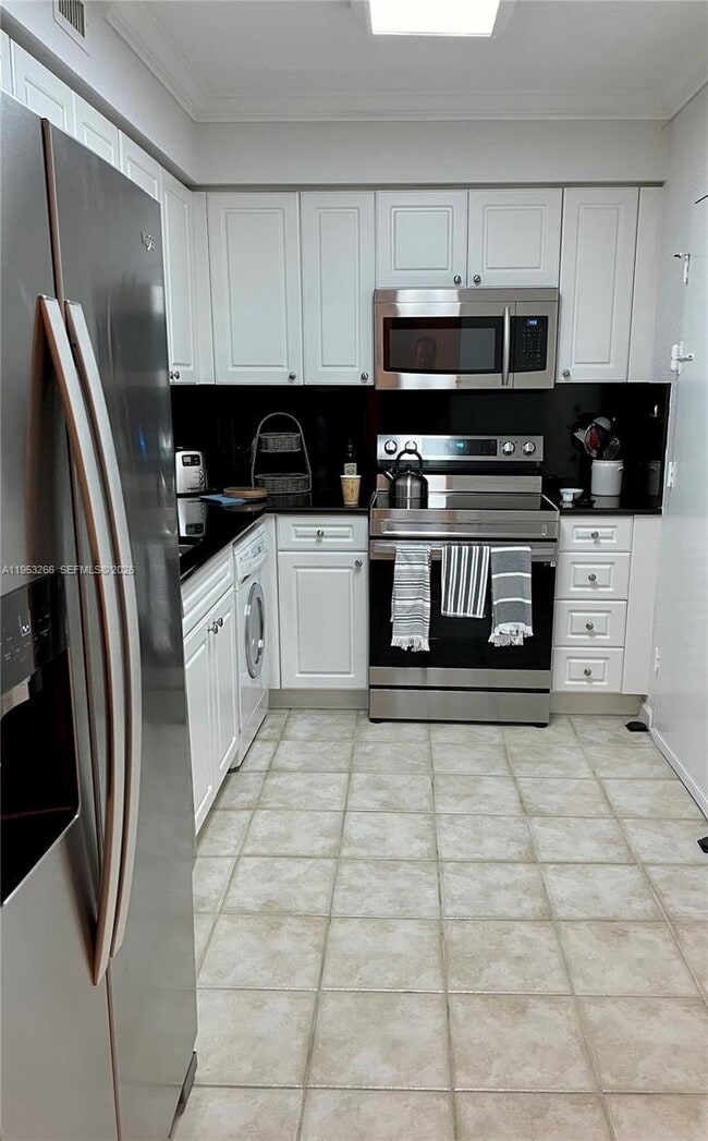 Foto del edificio - 2501 S Ocean Dr