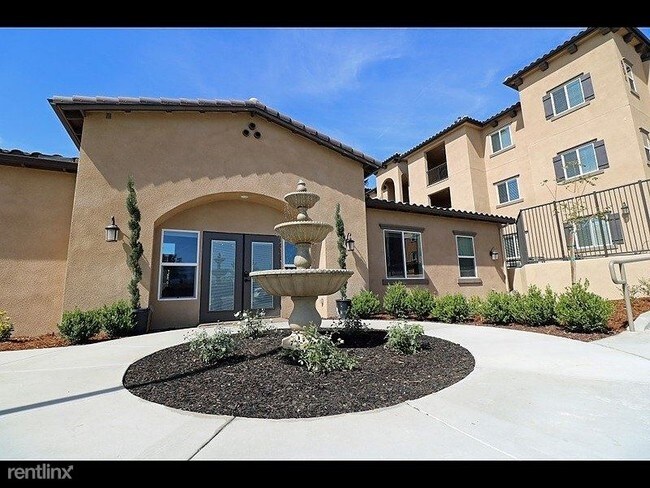 Foto del edificio - 604 S Riverside Ave