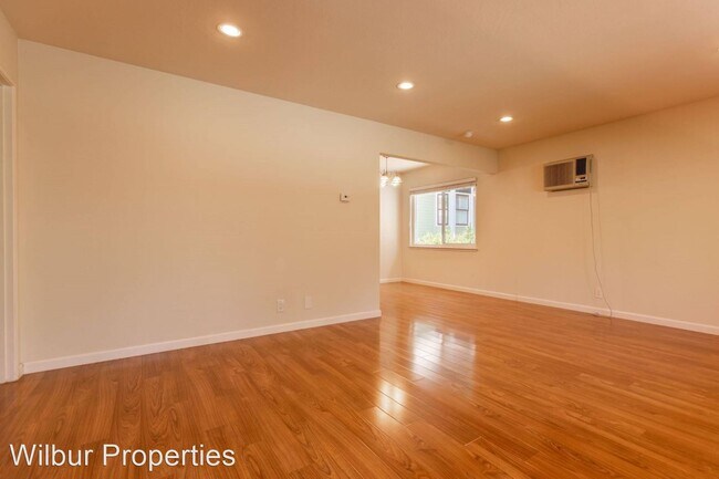 Foto del edificio - 365 Oak Grove Ave