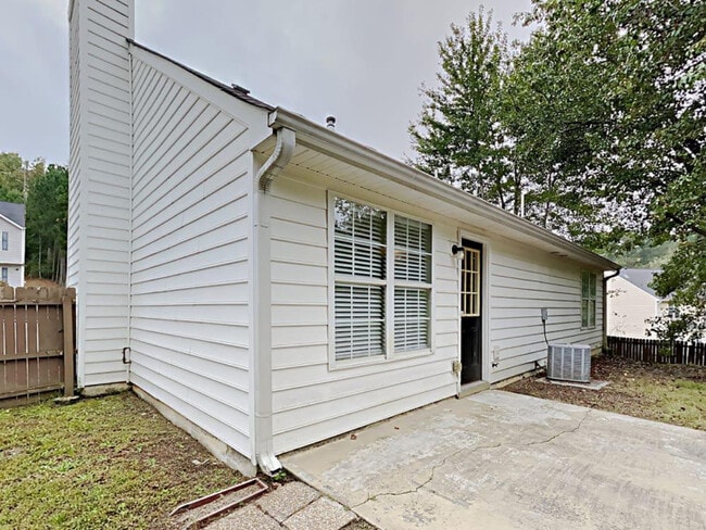 Building Photo - 2308 Cedar Trace Dr