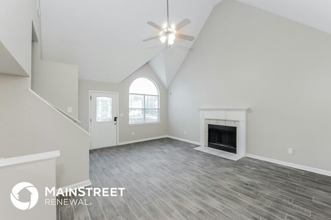 Foto del edificio - 417 Montgomery Pl