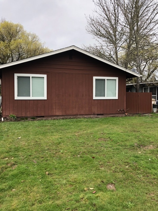 Foto del edificio - 2 Bedroom 1 bath in NW Corvallis