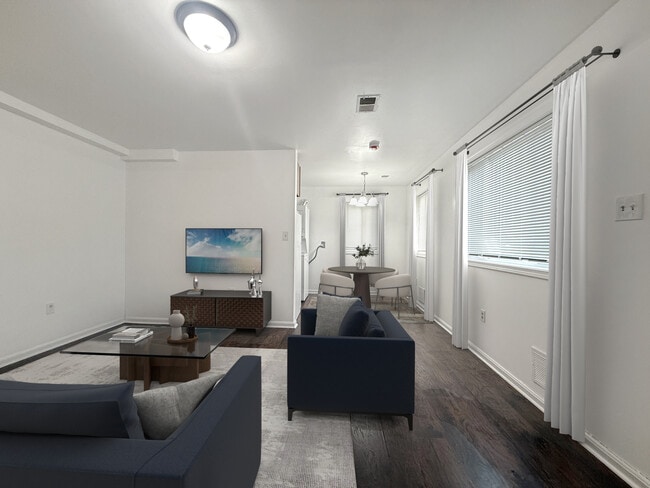 Building Photo - 506 Eastern Ave NE