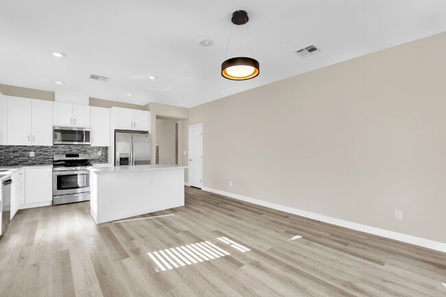 Building Photo - 7752 Sundial Peak St