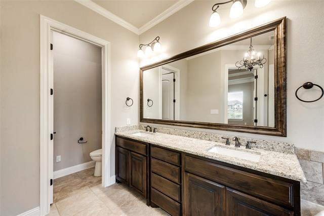 Foto del edificio - 1400 Carnoustie Ct