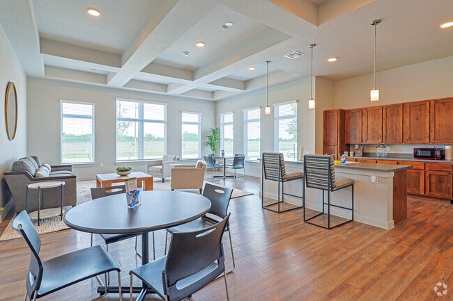 Clubroom - Carver Ridge Apartments
