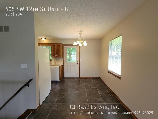Foto del edificio - 405 SW 12th St