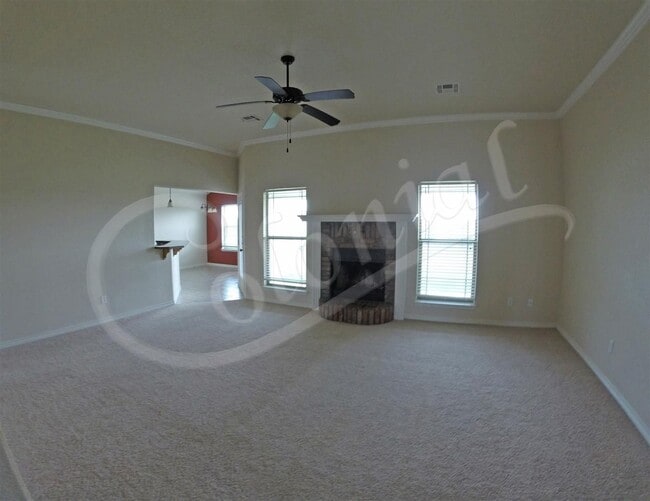 Foto del edificio - AVAILABLE SOON!