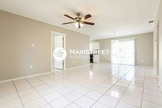 Foto del edificio - 3 Bedroom Pet-Friendly Home in PORT CHARLOTTE, FL with Main Street Renewal