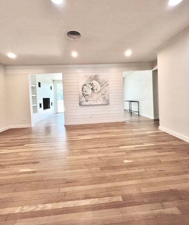 Foto del edificio - 118 Shannon Lee St