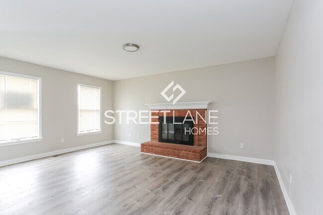Building Photo - Beautiful Ranch Home to Enjoy!