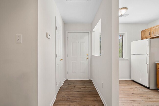 Foto del edificio - Raintree Country Club Townhome for Rent